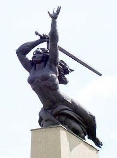 Monument "nike" aux héros de 1939-1945