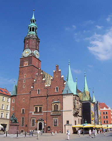 Wrocław - Tour de l'horloge de l'hôtel de ville