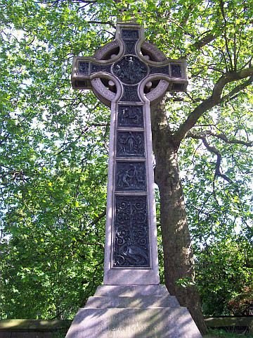 Edinburgh - Celtic cross