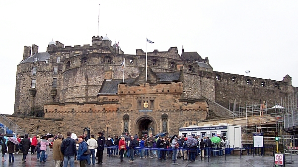 Edinburgh castle - Entrance
