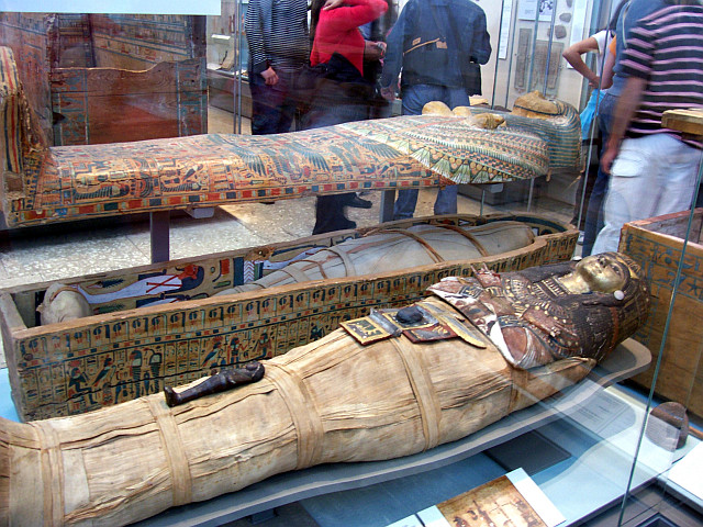 British museum - Open sarcophagus