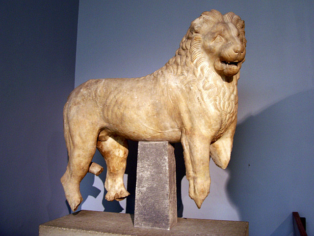 British museum - Statue of lion from the Mausoleum of Halicarnassus