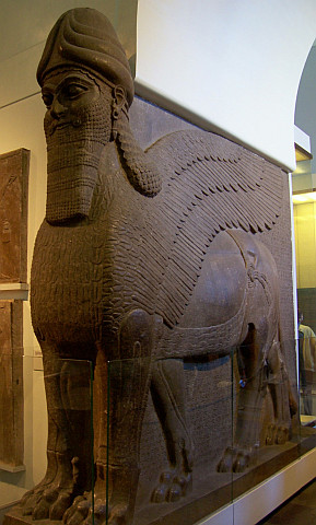 British museum - Assyrian statue