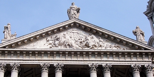 Saint Paul cathedral - Pediment