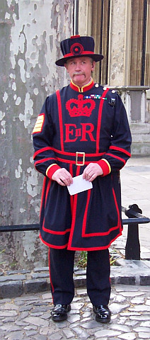 Tower of London - Beefeater (yeoman warder)