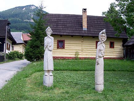 Vlkolínec - Sculptures en bois