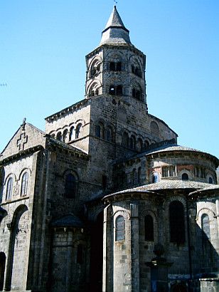 Basilique romane d'Orcival