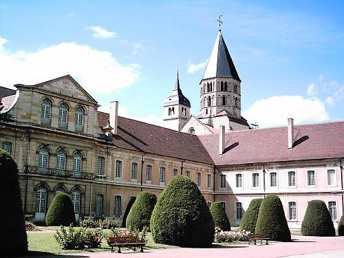 Vestiges de l'abbaye de Cluny
