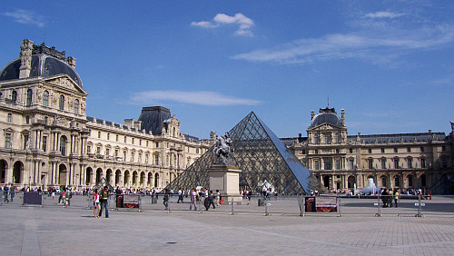 Louvre palace