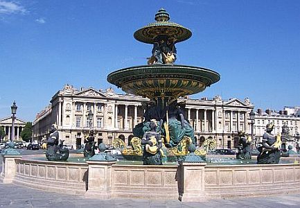 Fountain of Concorde square