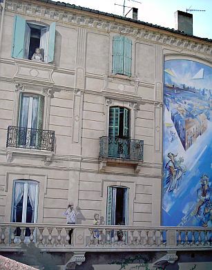 Maison en trompe l'oeil à Carcassonne