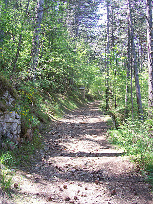 Mende - Chemin de Croix de l'ermitage de Saint-Privat