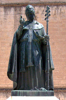 Statue du Pape Urbain V