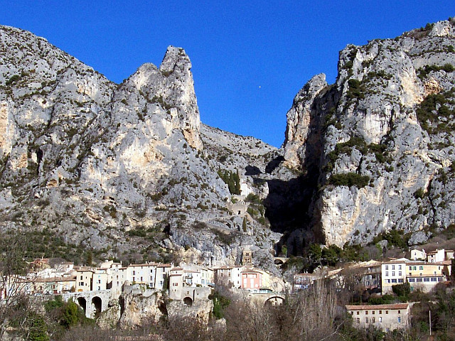 Le village de Moustiers Sainte-Marie