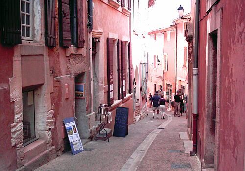 Roussillon - Rue