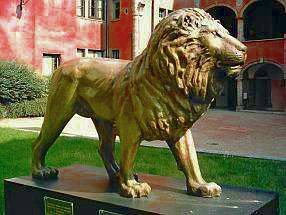 Lion en décoration de l'exposition 2004