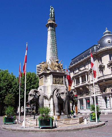 Chambéry - Fountain of elephants