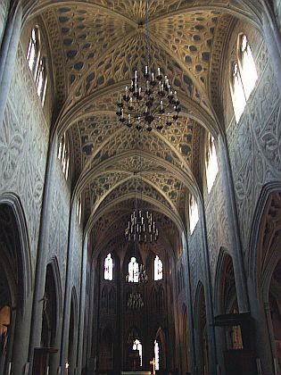 Nave of Chambéry cathedral