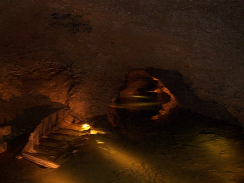 Grottes de la Balme - Rivière souterraine