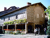 perouges-00040-vignette.jpg