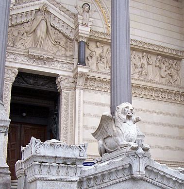 Fourviere basilica - Lion of Judah