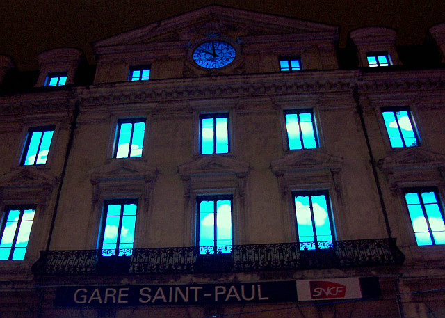 Illuminations in Lyon - St Paul station (2006)