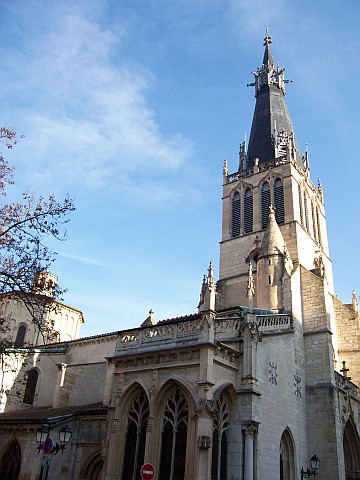 Old Lyon - St. Paul's church